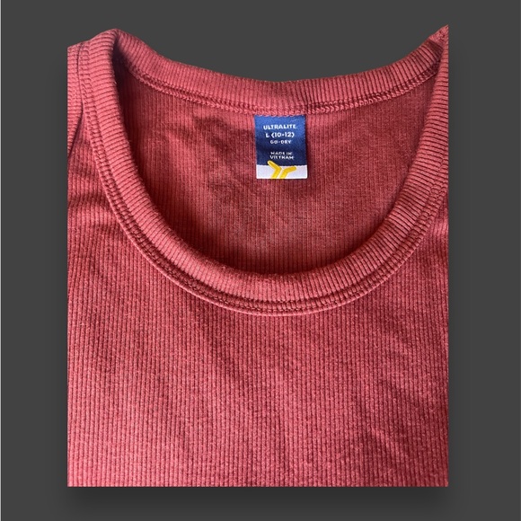 NWT Bundle of 2 Old Navy Ribbed Crop Ultralite Tank Youth Girls Large (10/12) - Picture 3 of 5